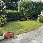 Casa Lea Апартаменты Комо